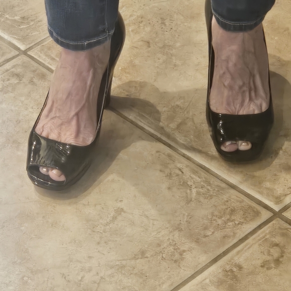 PRADA Women's Black Peep Toe Shoes - Picture 4 of 12